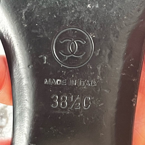 Chanel black sandals size 38.5 - Picture 2 of 4